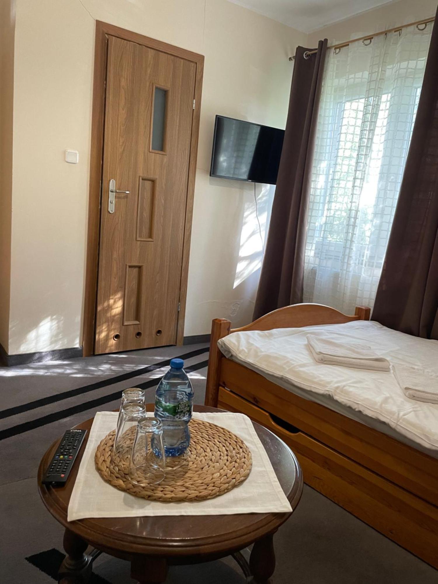 Mysliwskie Smaki U Tadka Czeczewo Extérieur photo
